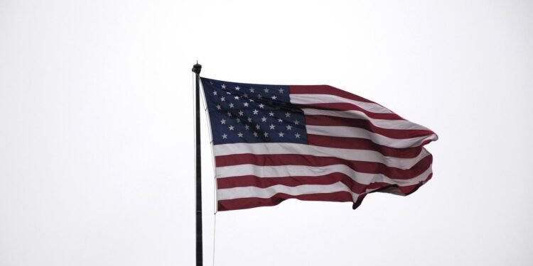 The Democratic Party Is Cracking Up, but Republicans Seem Incapable of Taking Advantage