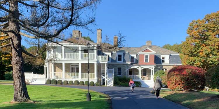 Will the Microschool Movement Last? Lessons from the 1960s “Free Schools”