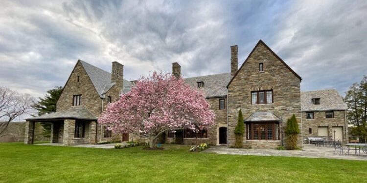 Harwood Prize for Intellectual Courage Awarded to John P.A. Ioannidis