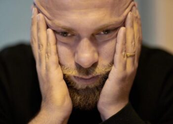 11 Signs That Economic Activity Is Plunging Off A Cliff