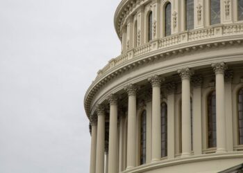 Conservatives Are Dying for a House Speaker Like Nancy Pelosi