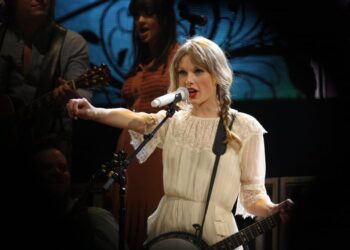 The Economic Theory That Shows Ticketmaster Didn’t ‘Rip Off’ Taylor Swift Fans