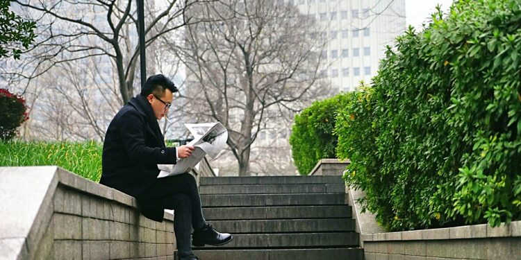 Don’t Confuse Trusting the Experts with Knowing the Facts
