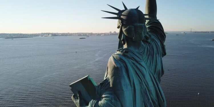 Overcoming Challenges to Economic Freedom in States