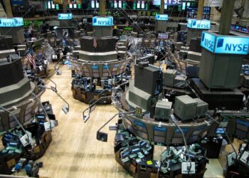 Why Economics Doesn’t Teach How to Pick Stocks