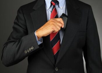 Yes, Twelve Dollars Is a Good Price for Two Batteries–Under the Right Conditions