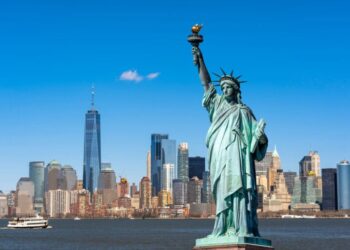 Evidence that Economic Freedom Improves Outcomes