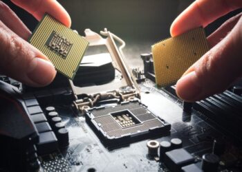 Book Review: How the “Chip War” Vindicates Economics