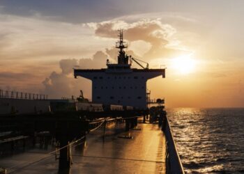 The Amazing Cargo Ship