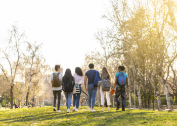 6 Financial Tips I’d Give My 18-Year-Old Self