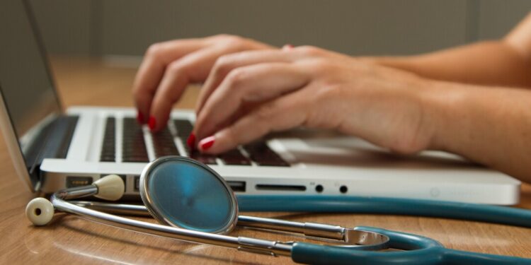 The Problem of Contradictory Health Information