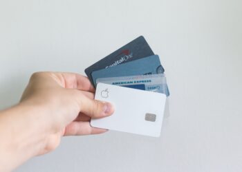 5 Reasons People Often End Up With Credit Card Debt