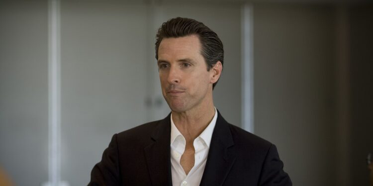 California’s New ‘Gas Price-Gouging Law’ Flunks the Basic Economics Test