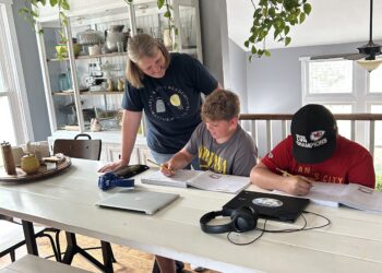 Former Public School Teachers Find Happiness In Entrepreneurship