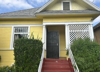 In Los Angeles, a Tiny School Lets Young People Direct Their Own Education