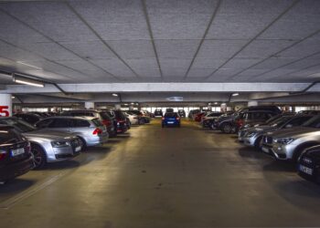 How to Address the Loyola Parking Space Shortage