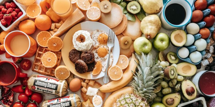 Resolving to Better Understand the Act of Eating