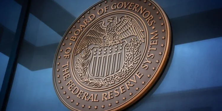 Prices Decline in May, Monetary Policy Tightens