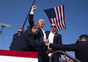 ‘Fight!’ Poll shows 74 percent say Trump acted with bravery and defiance after assassination attempt