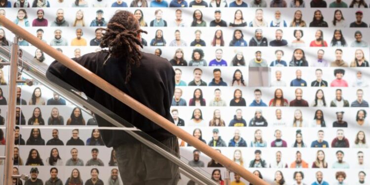 ‘Counterweight’ to Conformity