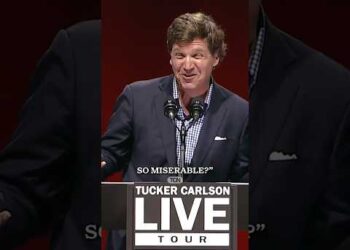 Tucker Carlson Roasts Taylor Swift