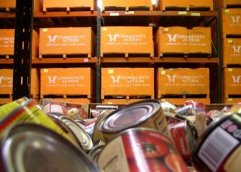 Absolutely Massive Food Bank Demand In The Swing States Of Pennsylvania, Michigan And Wisconsin