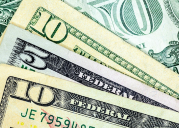 10 Signs That The Economy Is A Giant Mess As The Election Approaches