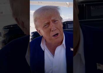 Donald Trump Goes to the Border | AOTS Episode 3