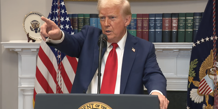 Trump Threatens Russia With More Sanctions If No Ceasefire Negotiation With Ukraine