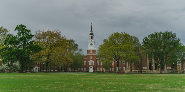 Want to Soak the Rich? Tax University Endowments.