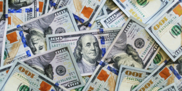 The U.S. Dollar Is Crashing, And Our Reserve Currency Status Is In Serious Jeopardy – Is This Being Done By Design?