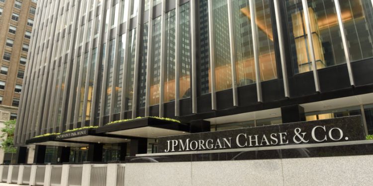 JP MorganChase dismisses claims of prioritizing Green energy over customers