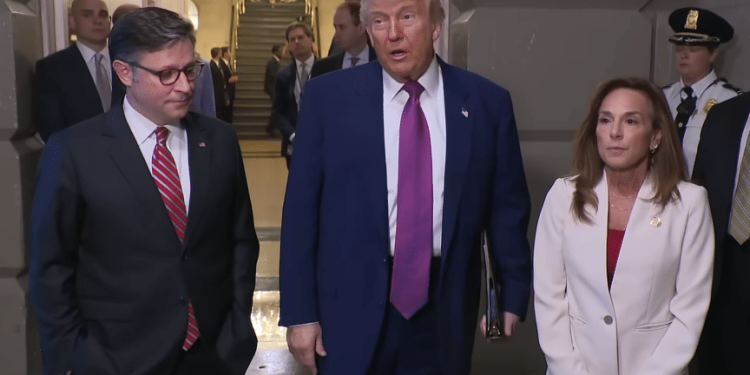 President Trump Rallies House Republicans On Tax Cut And Border Security Bill With Four Votes To Spare