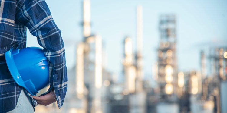 America closes refineries while the rest of the world races to build them
