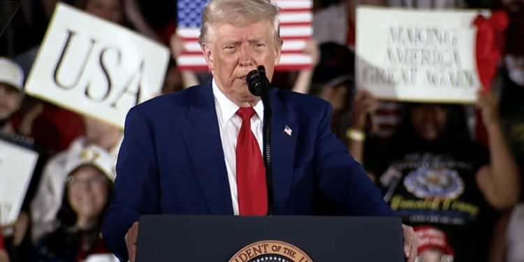 Trumpwarrenmichiganrally4 29 2025